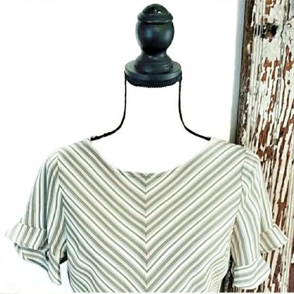 Monteau Crop Top Green And Cream Striped Size M - Picture 2 of 11